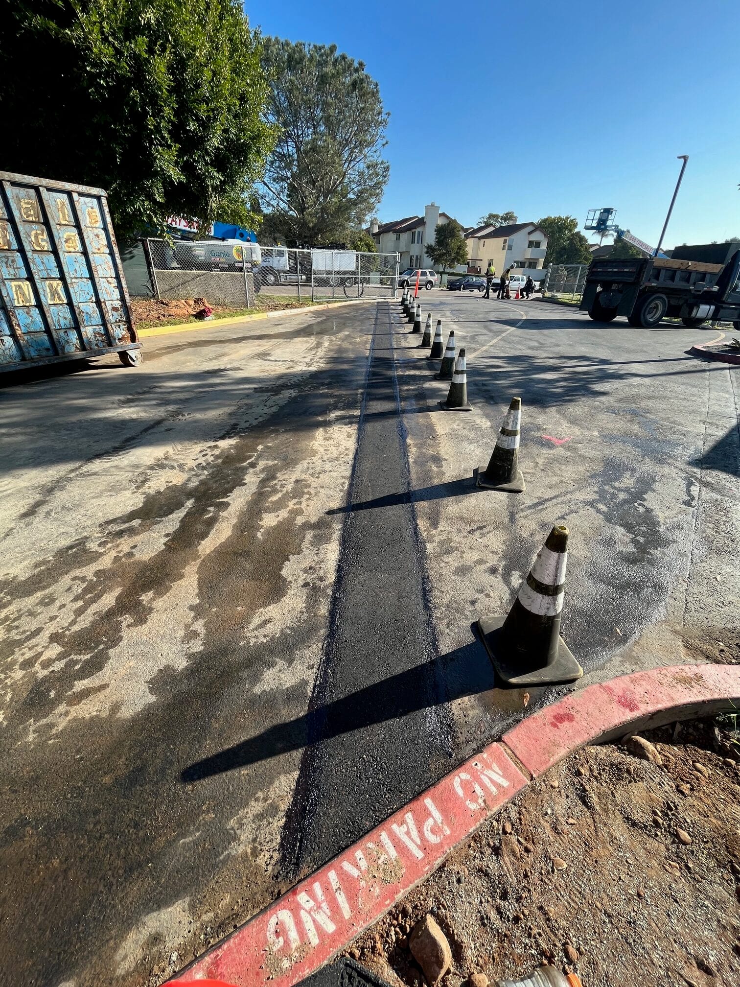 Asphalt paving and maintenance Services